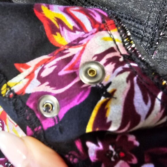 NWT Terra & Sky Women's Black Floral Skinny Mid Rise Pants Leggings size 2X - Picture 7 of 13